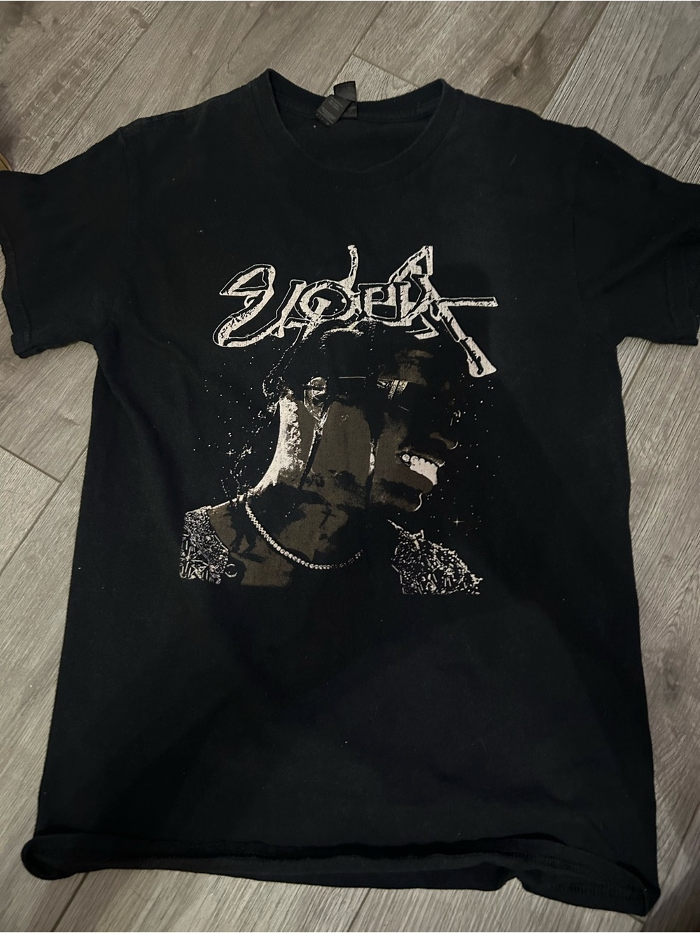 Black Short-Sleeve Graphic Crewneck Tee